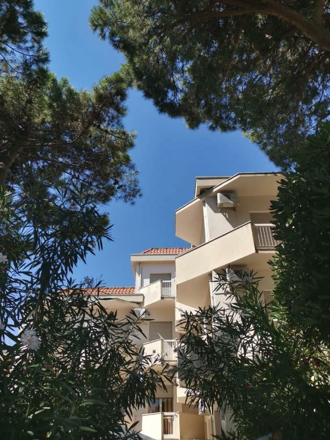 Hotel Enrica Червия Экстерьер фото